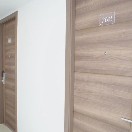 Elegancy Sansabai Hotel Patong Екстериор снимка
