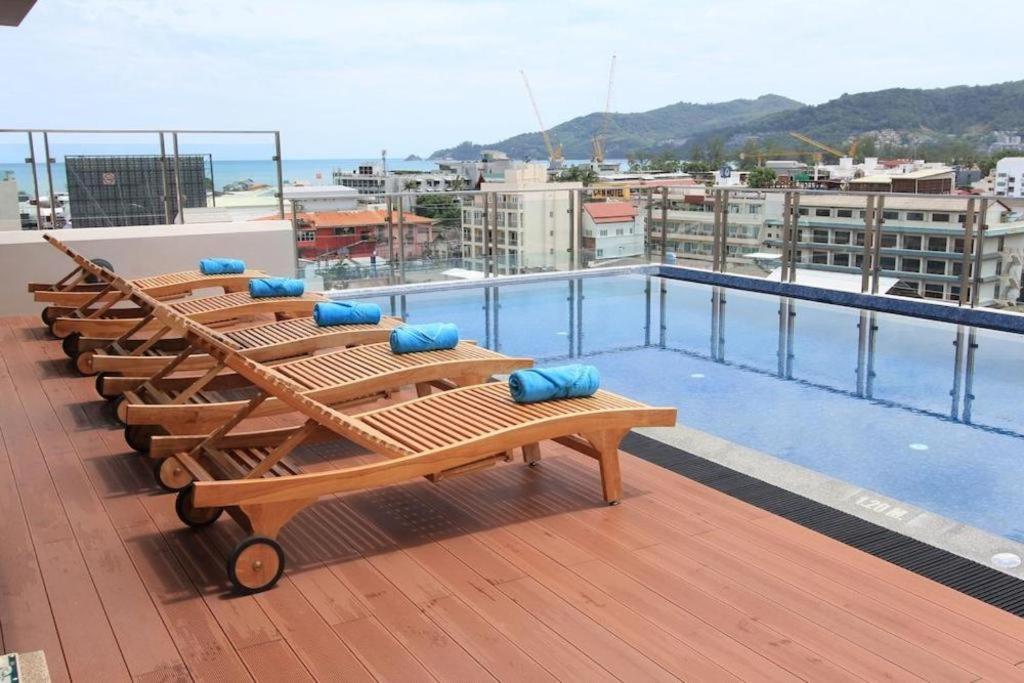 Elegancy Sansabai Hotel Patong Екстериор снимка