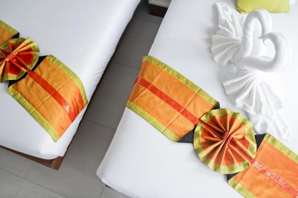 Elegancy Sansabai Hotel Patong Екстериор снимка