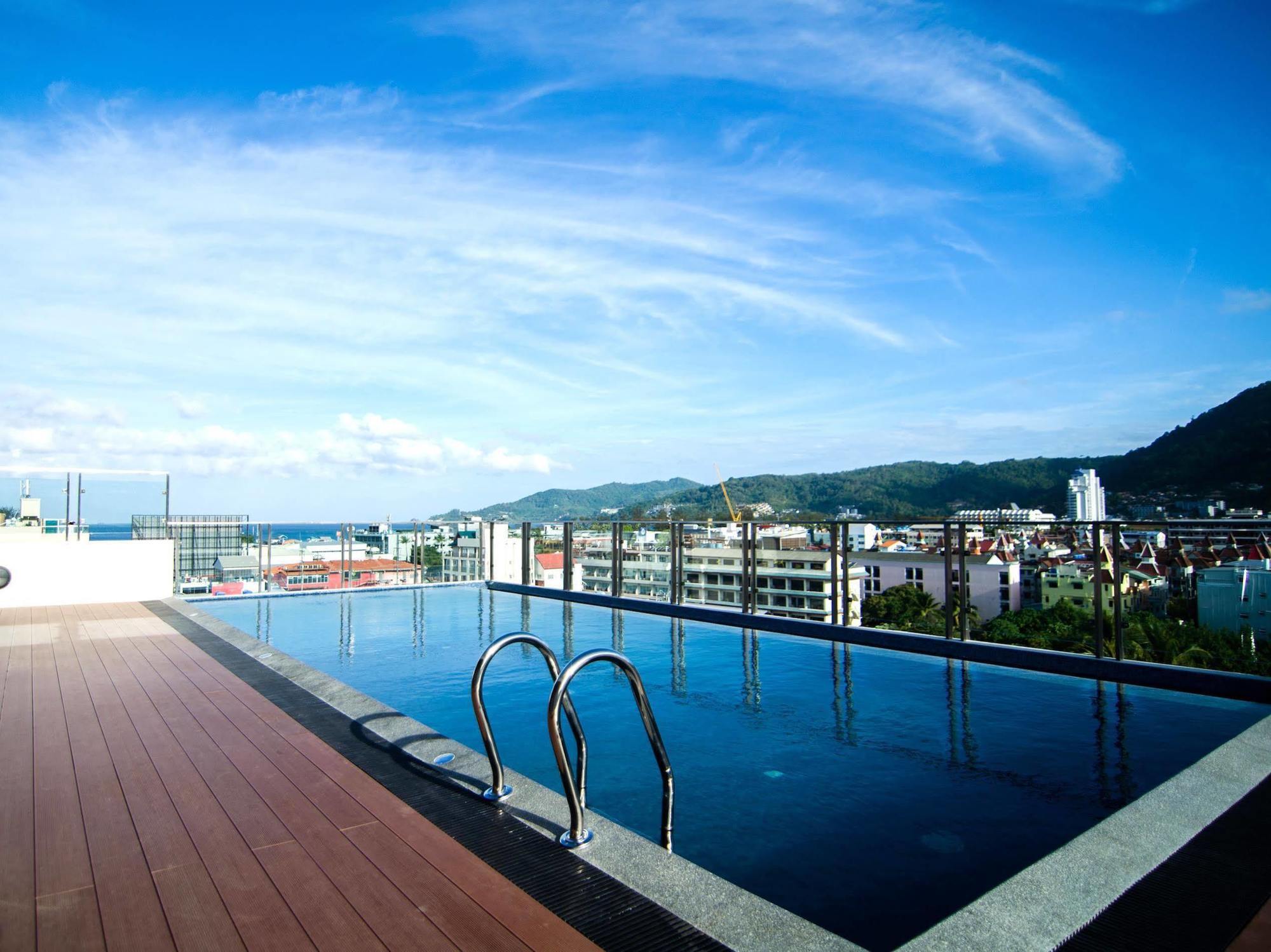 Elegancy Sansabai Hotel Patong Екстериор снимка